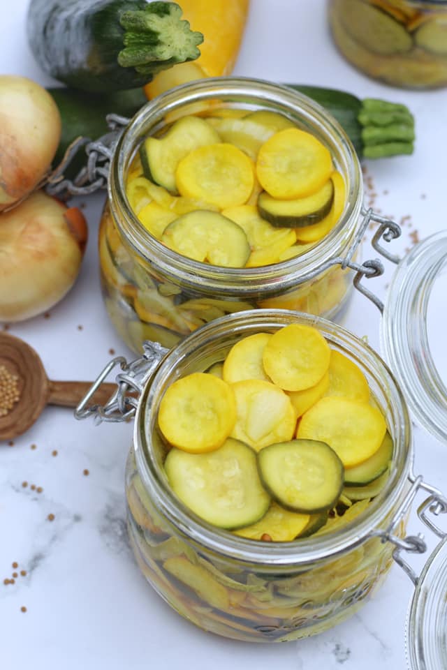 Zucchini pickles recipe 